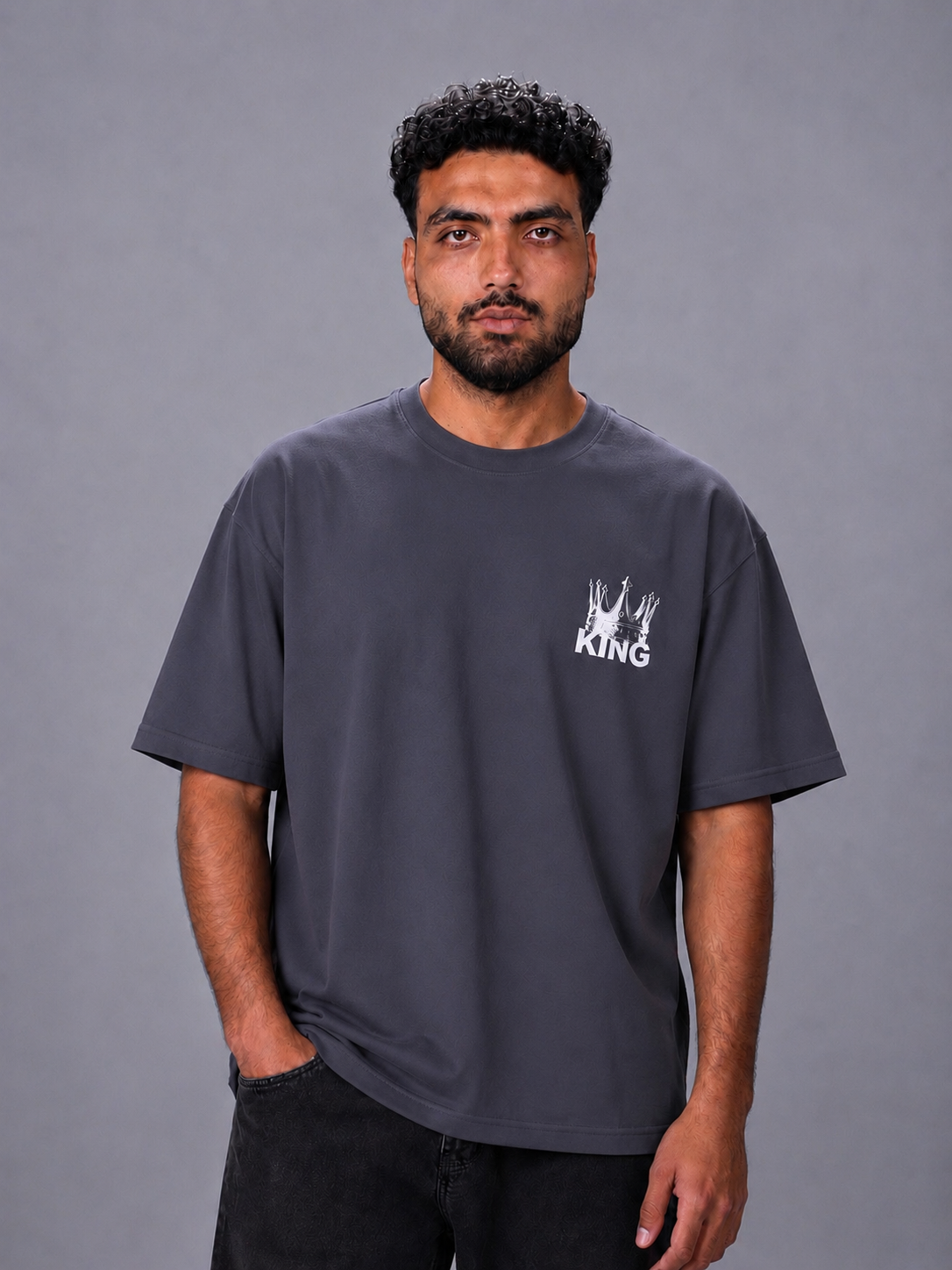 CROWN KING Oversized T-Shirt